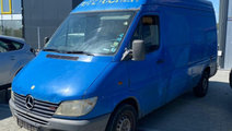 Dezmembram Mercedes Benz Sprinter 2.2 CDTI an fabr...