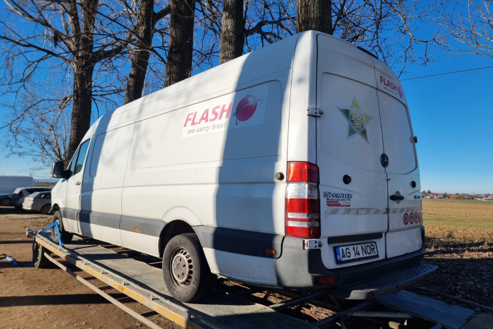 Dezmembram Mercedes-Benz Sprinter 2 906 [2006 - 2013] Autoutilitara duba 5-usi 316 2.2 cdi 160cp euro 5