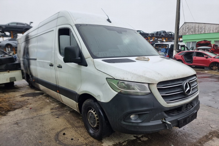 Dezmembram Mercedes-Benz Sprinter 3 907 [2018 - 2021] 2.2 cdi 651958 316 cdi