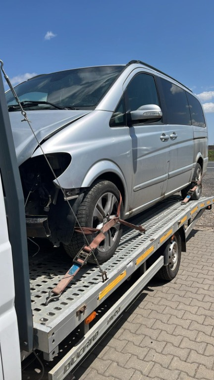 Dezmembram Mercedes-Benz Viano 2.2 CDI an fabr. 2007