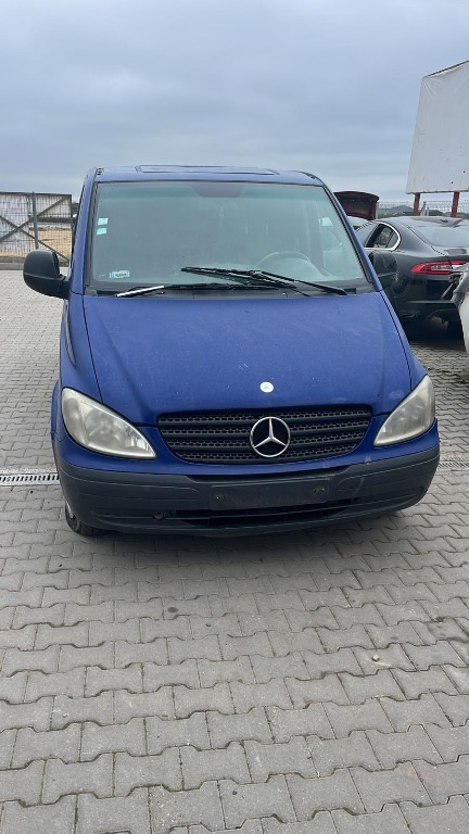 Dezmembram Mercedes Benz Vito 2.2 CDI din 2007