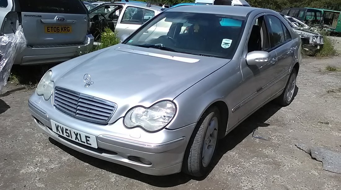 Dezmembram Mercedes C220 CDI