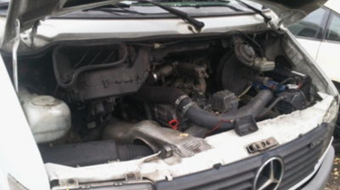 Dezmembram Mercedes Sprinter 312D motor 2 9D an 1997