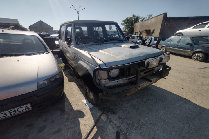 Dezmembram Mitsubishi Pajero [1982 - 1991] Metal Top SUV 3-usi 2.3 TD MT (84 hp)