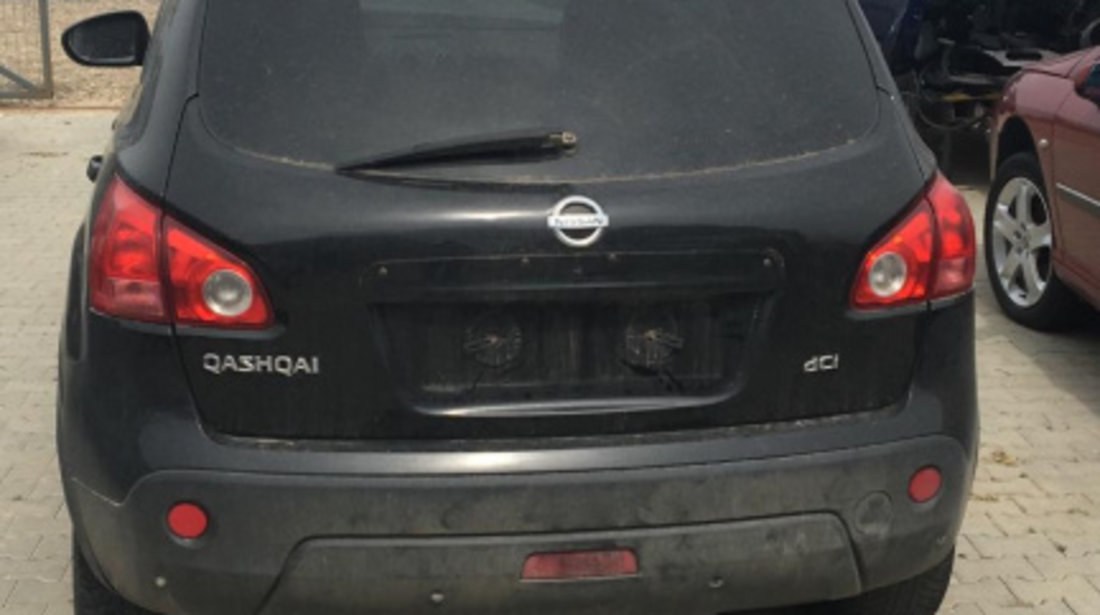Dezmembram Nissan Qashqai, 1.5 DCI 6 trepte, an fabr 2008