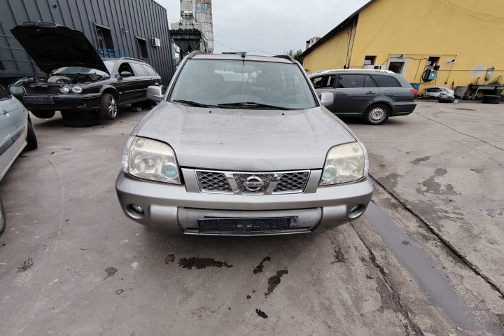Dezmembram Nissan X-Trail T30 [2001 - 2004] Crossover 2.2 DCI MT AWD (114 hp)