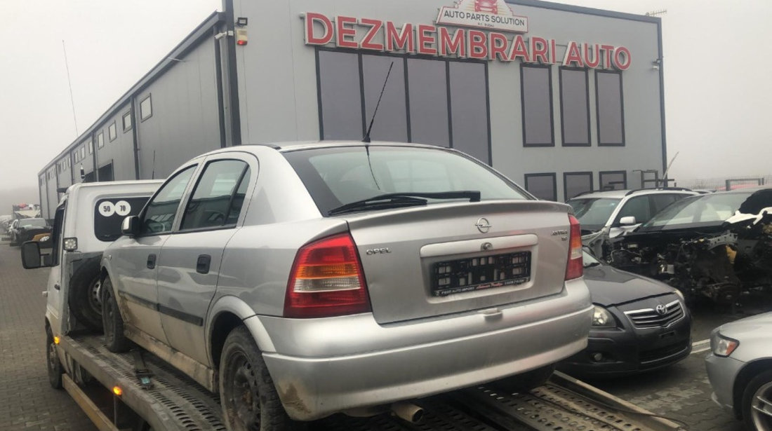 Dezmembram Opel Astra G 1.6 benzina 8 valve an fabr 2001