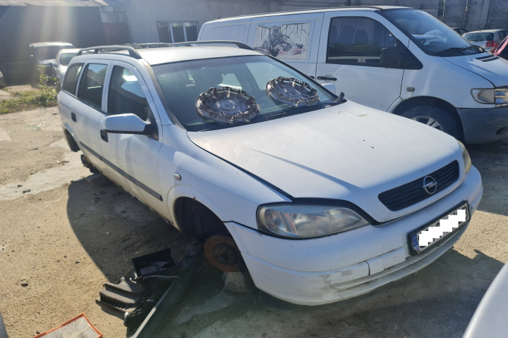 Dezmembram Opel Astra G [1998 - 2009] wagon 5-usi 1.7 TD MT (68 hp)