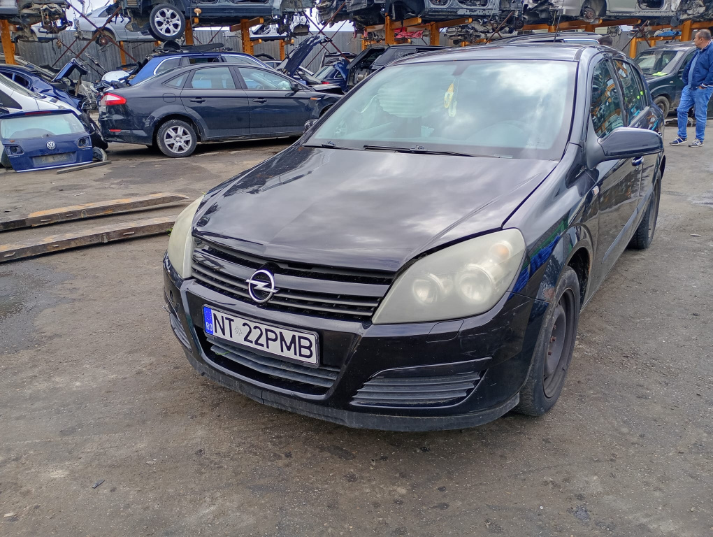 Dezmembram Opel Astra H [2004 - 2007] 1.7 cdti Z17DTL