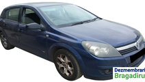 Dezmembram Opel Astra H [2004 - 2007] Hatchback 1....