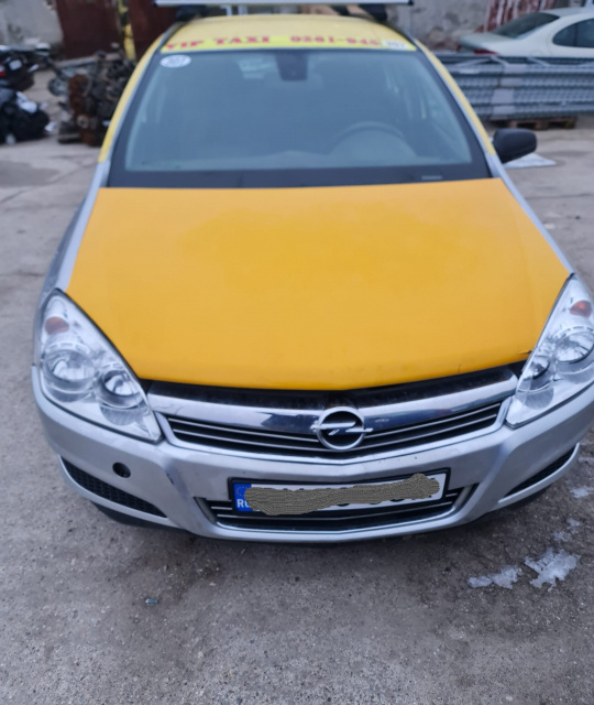 Dezmembram Opel Astra H [2004 - 2007] wagon 1.9 CDTI MT (120 hp)