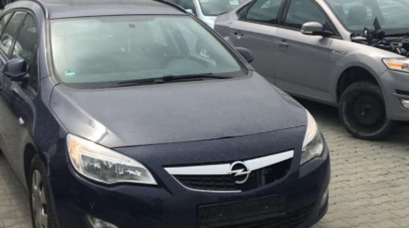 Dezmembram Opel Astra J 1.3 CDTI, 5 trepte an fabr 2010