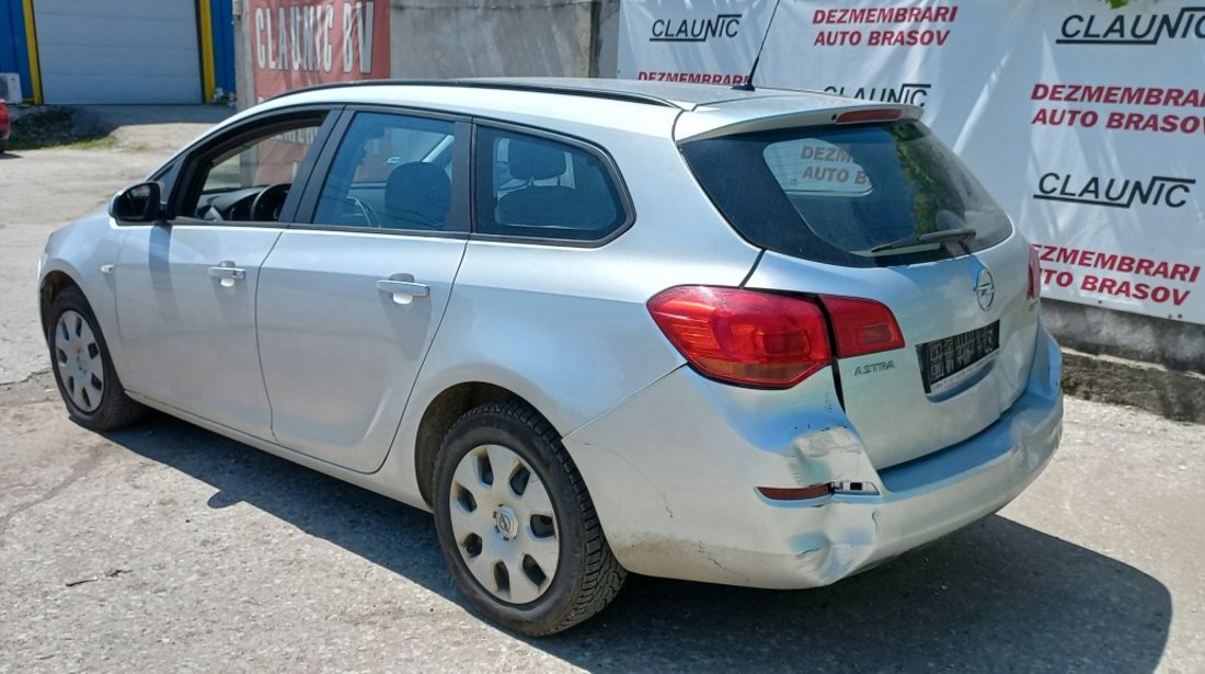 Dezmembram Opel Astra J 1.7 CDTI A17DTJ