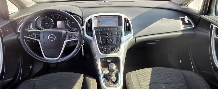 Dezmembram Opel Astra J [2009 - 2012] Hatchback 5-usi 1.6 Turbo MT (180 hp)