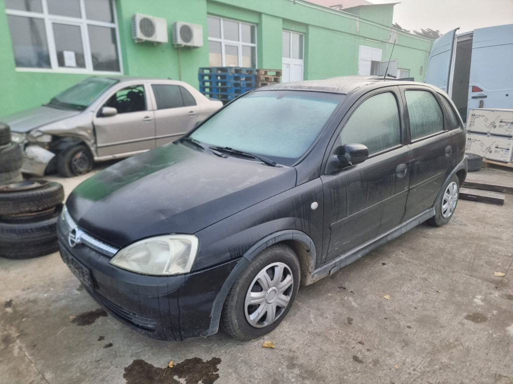 Dezmembram Opel Corsa C [facelift] [2003 - 2006] 1.2 benzina Z12XE