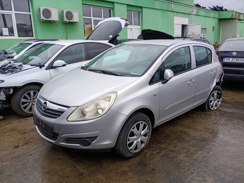 Dezmembram Opel Corsa D [2006 - 2011] 1.2 benzina Z12XEP