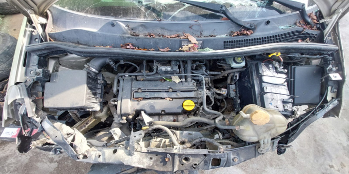 Dezmembram Opel Corsa D [2006 - 2011] Hatchback 5-usi 1.2 MT (80 hp)