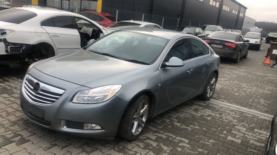 Dezmembram Opel Insignia 1.8 benzina an fabr 2010