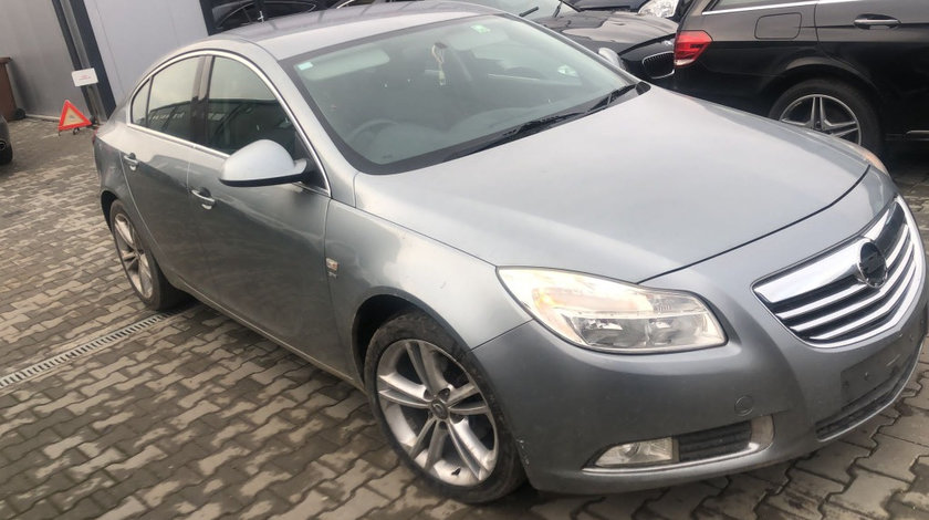 Dezmembram Opel Insignia 1.8 benzina an fabr 2010