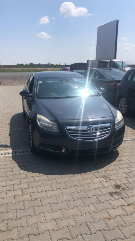 Dezmembram Opel Insignia 2.0 D an fabr. 2011