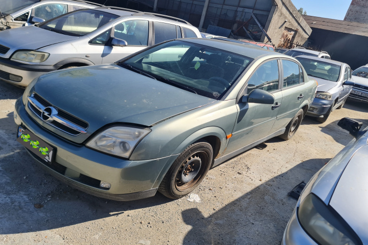 Dezmembram Opel Vectra C [2002 - 2005] Sedan 4-usi 1.6 MT (105 hp)