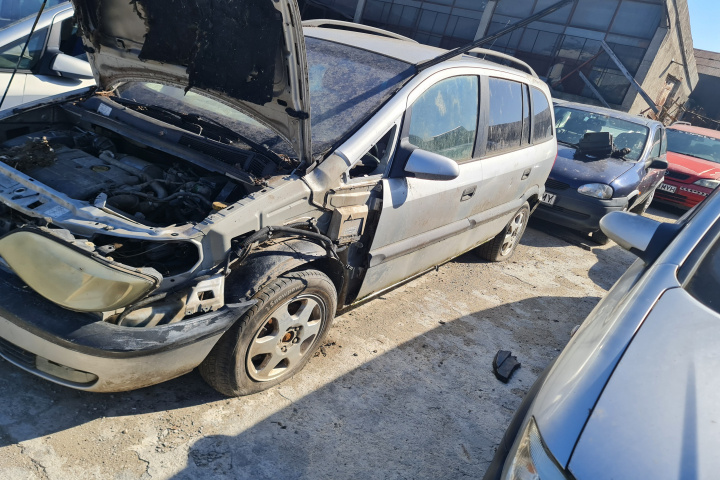 Dezmembram Opel Zafira A [1999 - 2003] Minivan 5-usi 2.0 DTI MT (101 hp)