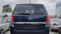 Dezmembram Opel Zafira B,1.7D,an fabricatie 2011