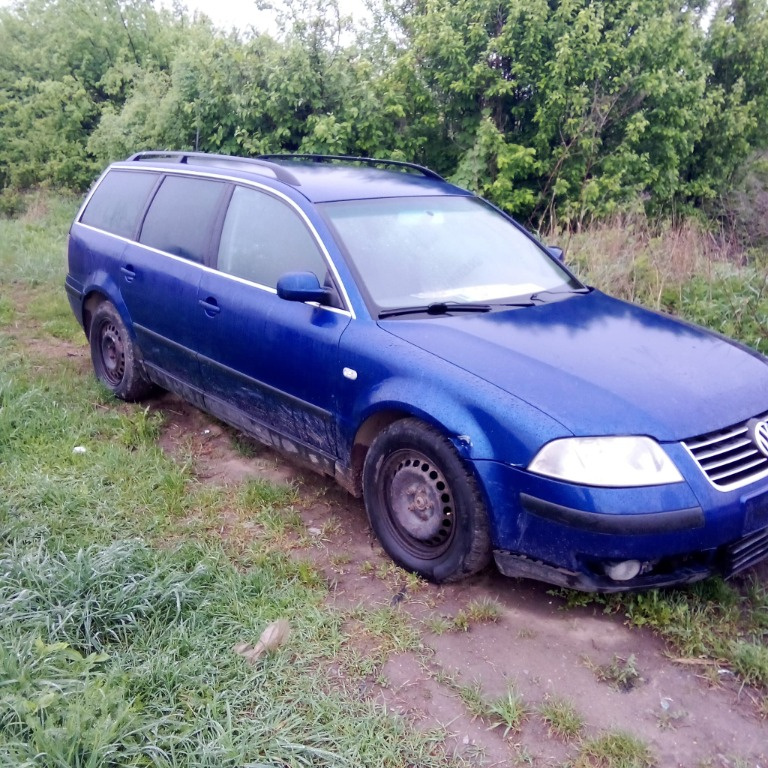 Dezmembram passat 5.5 cu motor,9d