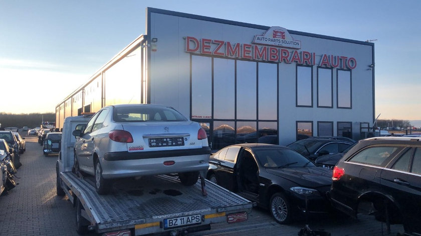 Dezmembram Peugeot 206 1.4 benzina an fabr 2009