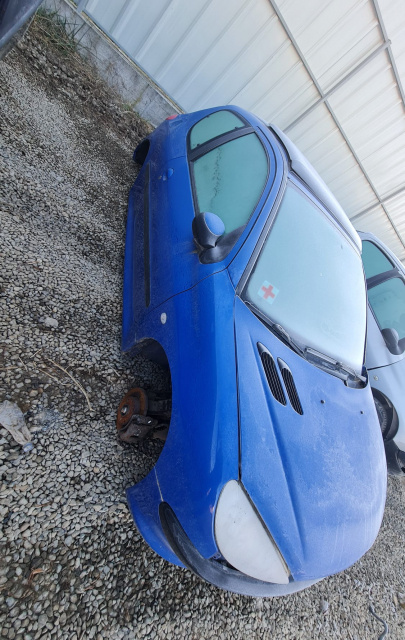 Dezmembram Peugeot 206 [1998 - 2003] Hatchback 3-usi 1.1 MT (60 hp)