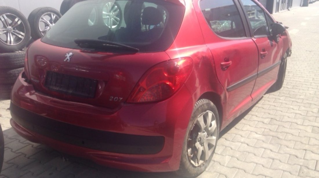 Dezmembram Peugeot 207,1.4 hdi,an fabricatie 2008