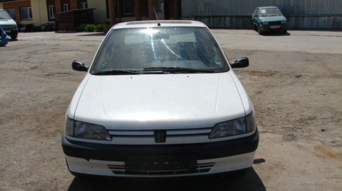 Dezmembram Peugeot 306 [1993 - 1997] Hatchback 3-usi 1.4 MT (75 hp) (7A 7C N3 N5)