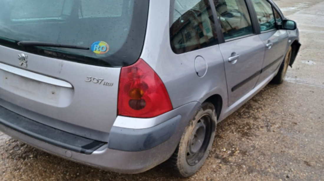 Dezmembram Peugeot 307 [2001 - 2005] wagon 2.0 HDi MT (107 hp)