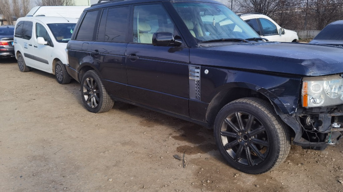 Dezmembram Range Rover Vogue 4.4 benzina