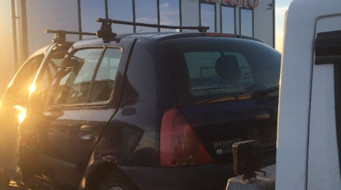 Dezmembram Renault Clio 2, 1.2 benzina an fabr 2000.