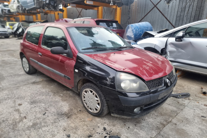 Dezmembram Renault Clio 2 [1998 - 2005] 1.2 benzina D7F726