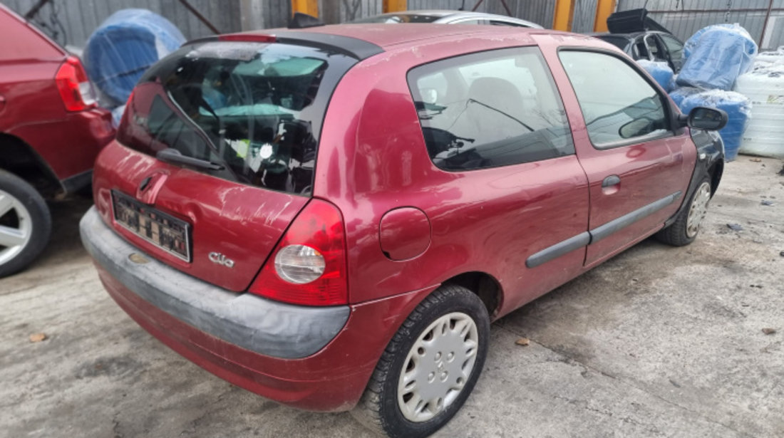 Dezmembram Renault Clio 2 [1998 - 2005] 1.2 benzina D7F726