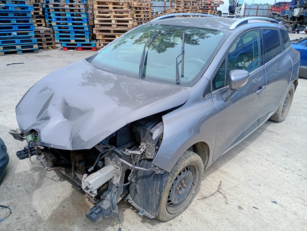 Dezmembram Renault Clio 4 [2012 - 2020] 1.5 dci K9K608