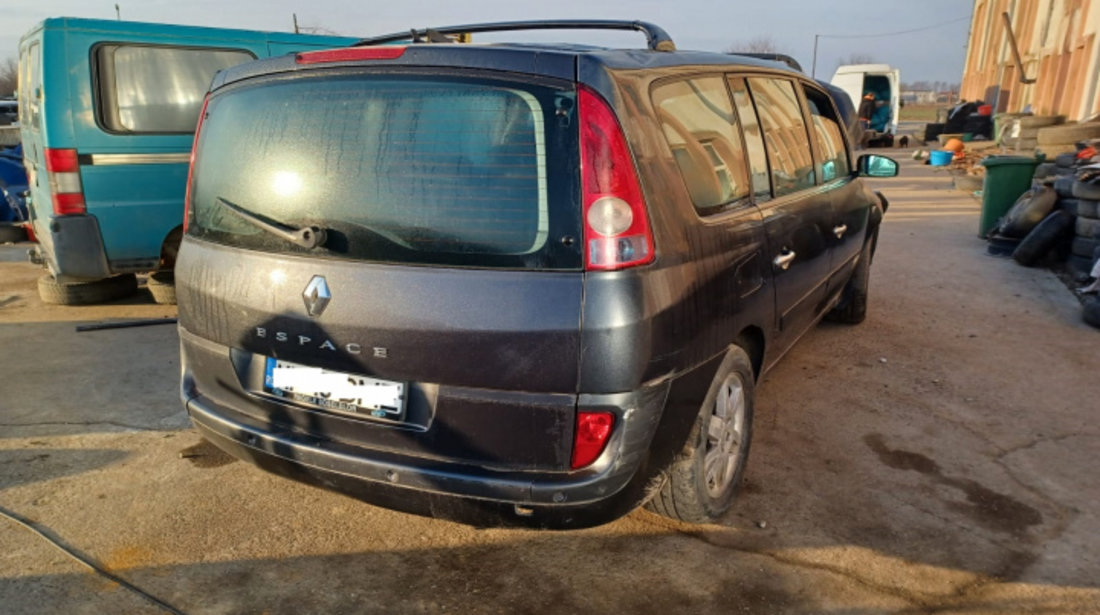 Dezmembram Renault Espace 4 [2002 - 2006] Minivan 2.2 dCi MT (150 hp)