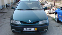 Dezmembram Renault Laguna [1993 - 1998] Liftback 2...