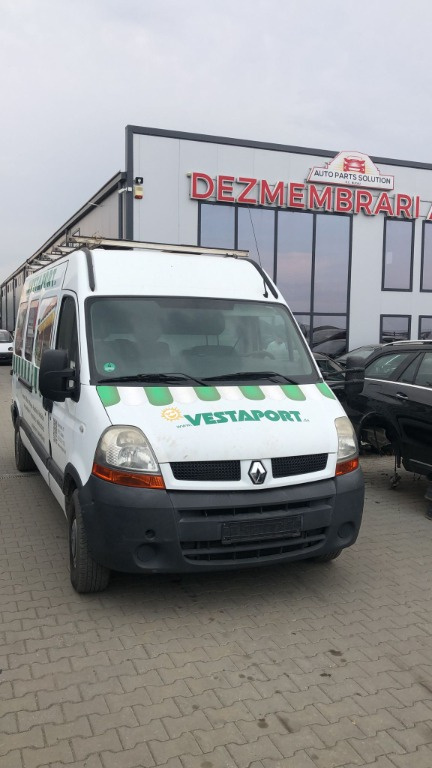 Dezmembram Renault Master 2.5 DCI an fabr. 2006