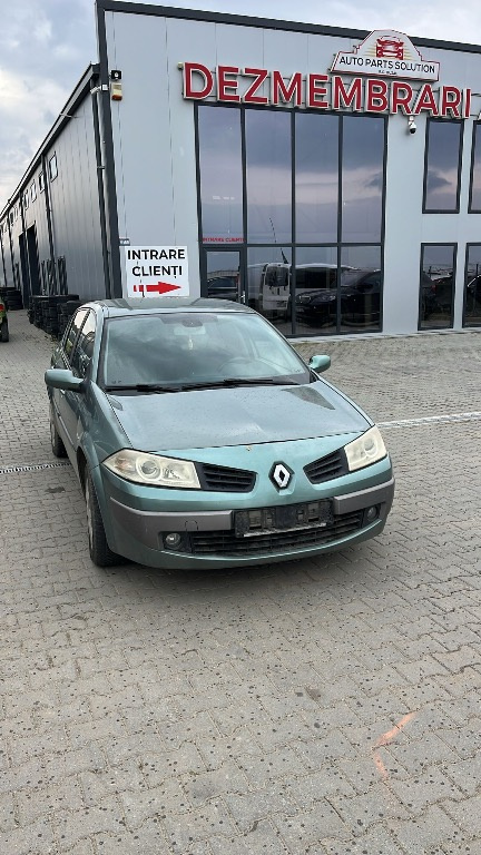 Dezmembram Renault Megane 2 1.9 diesel din 2006