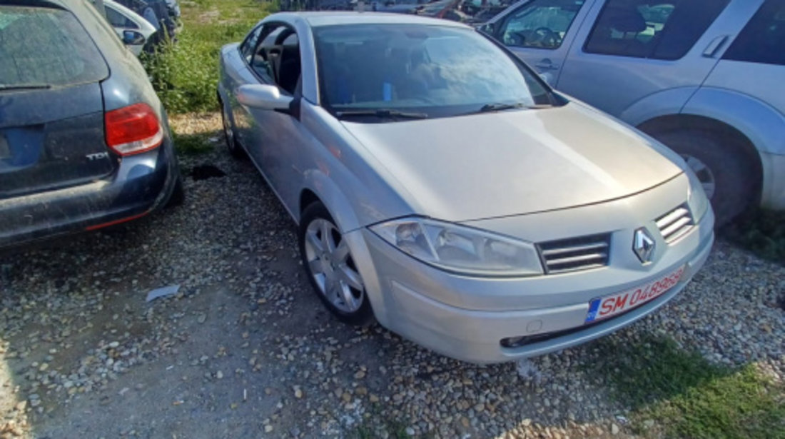 Dezmembram Renault Megane 2 [2002 - 2006] Cabriolet 1.6 MT (115 hp)