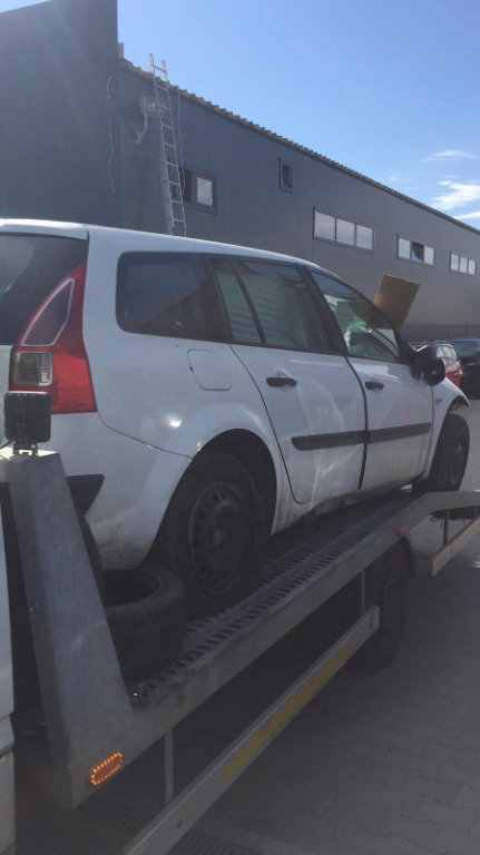 Dezmembram Renault Megane 2 break,1.5 DCI an fabr 2008