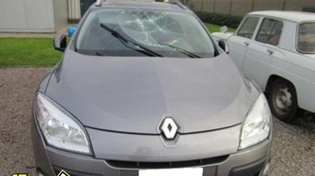 Dezmembram renault megane 2009 dinamiq sport tourer 1 5 dci 78kw 106cp orice piesa accesorii