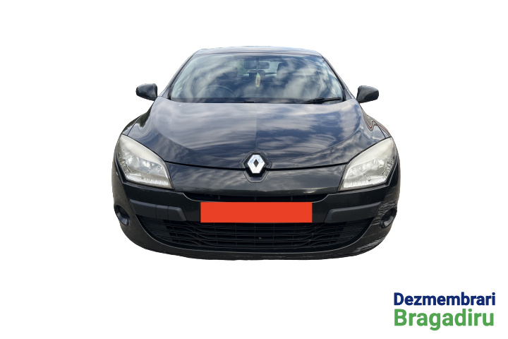 Dezmembram Renault Megane 3 [2008 - 2014] Hatchback 5-usi 1.5 dCi MT (106 hp) Euro 5