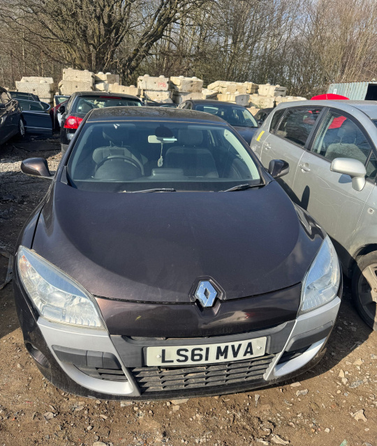 Dezmembram Renault Megane 3 [2008 - 2014]