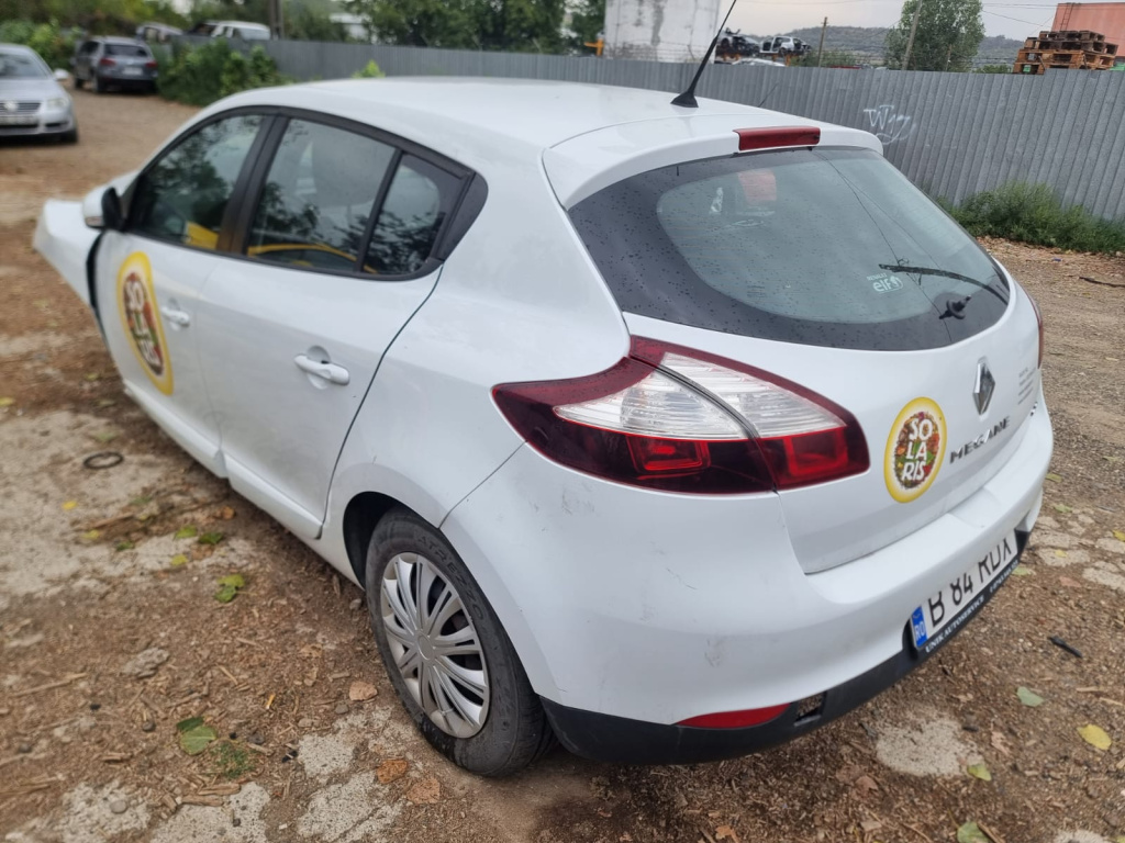 Dezmembram Renault Megane 3 [2th facelift] [2013 - 2020] 1.5 dci K9K656 euro 6