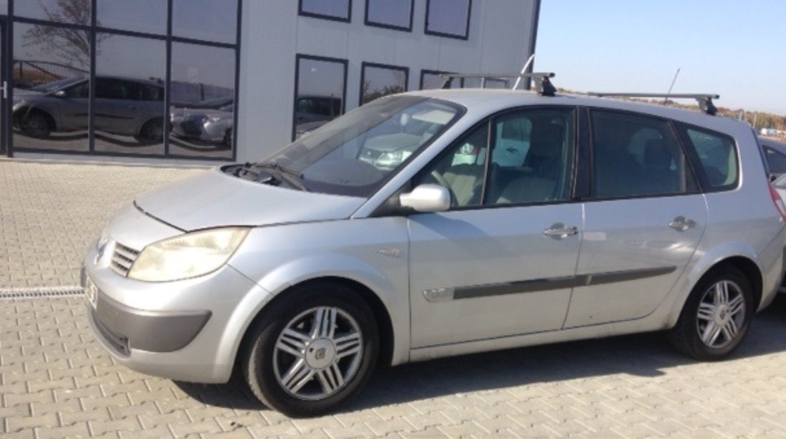 Dezmembram Renault Megane Scenic an fabr 2006,1,9 dci