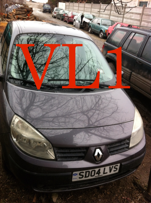 Dezmembram Renault Scenic 2 [2003 - 2006] Minivan 5-usi 1.9 dCi MT (120 hp) II (JM0/1_)
